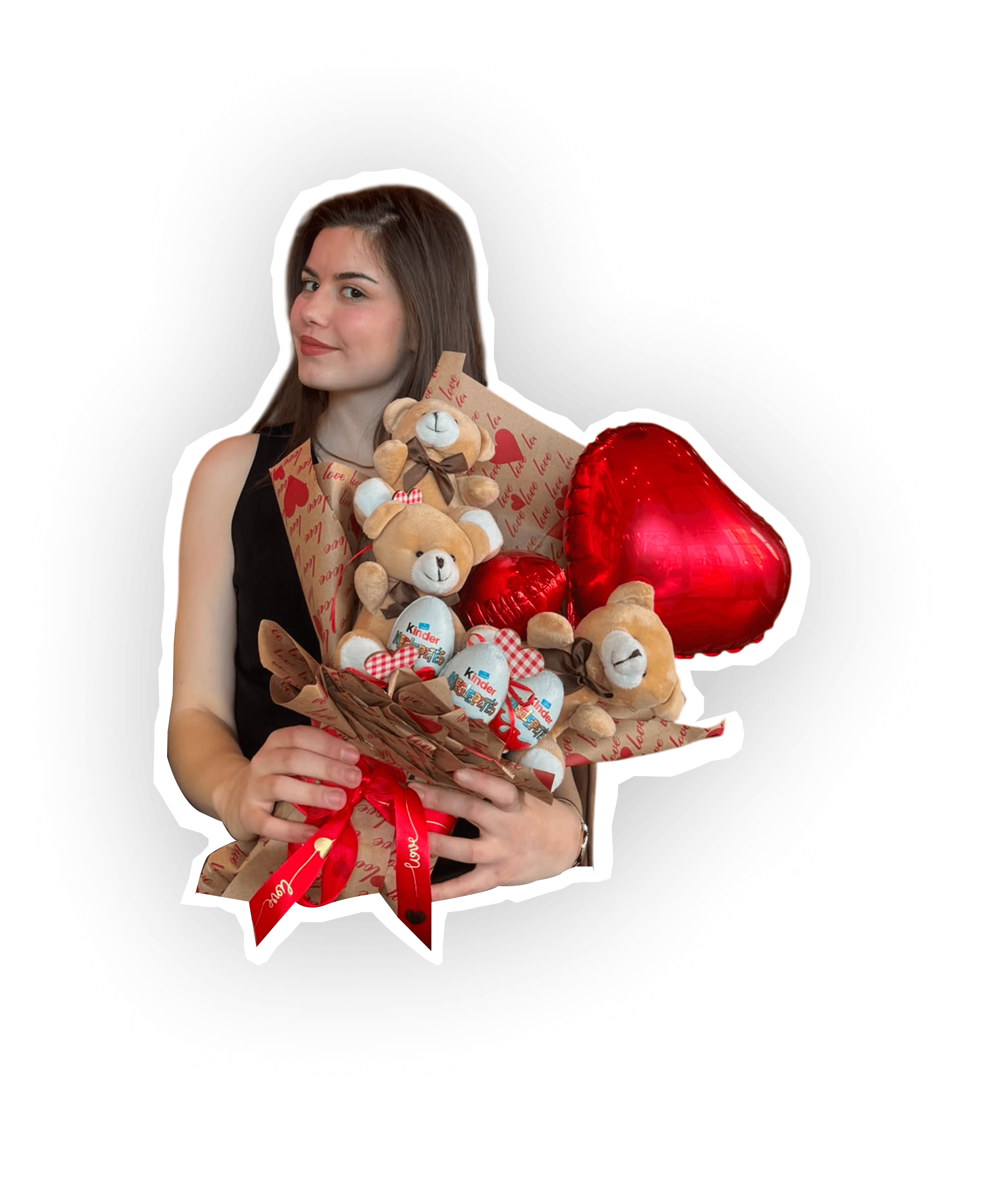 Devojka drži buket od teddy medveda, Kinder jaja i balona u obliku srca